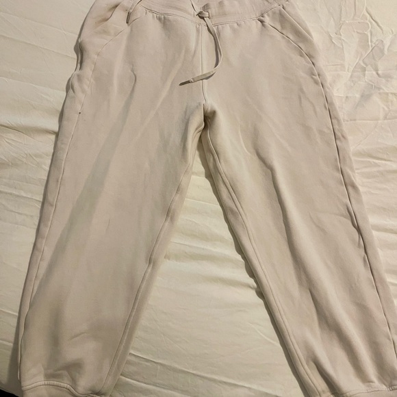 Lululemon Scuba Joggers – full length – White Opal – size 14 - VGUC - Picture 8 of 9